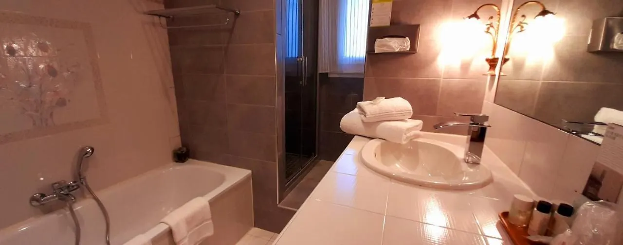 Hotel Le Fabian Des Baux 3*, Les Baux-de-Provence Francia